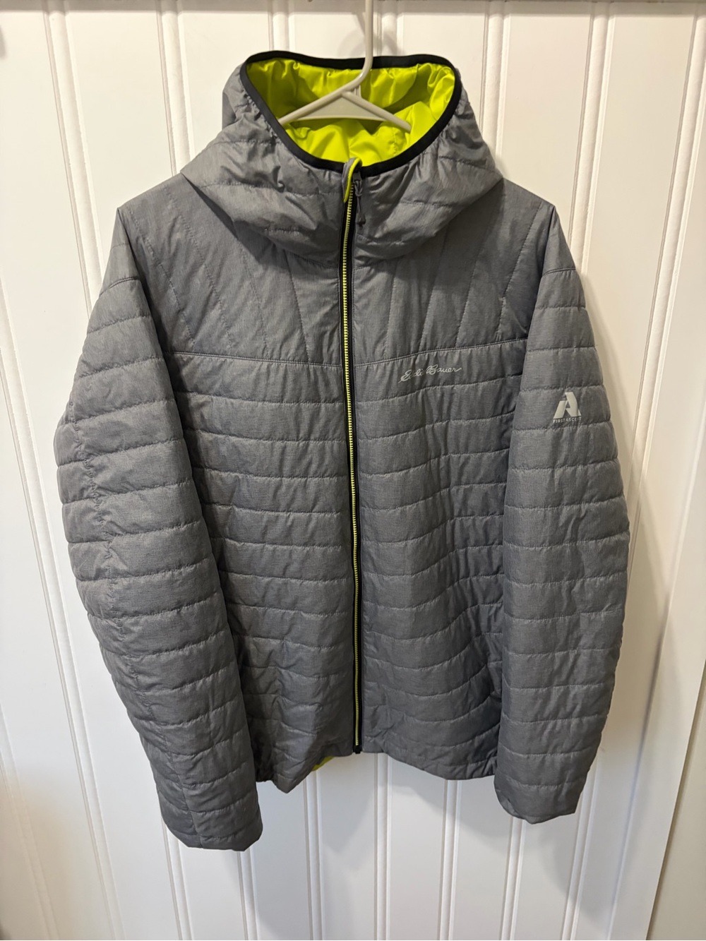 Eddie Bauer First Ascent Reversible Puffer Jacket Gray Yellow/Neon Men's L